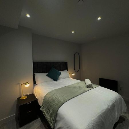 Modern 2-Bedroom Apartment In Heart Of リヴァプール エクステリア 写真